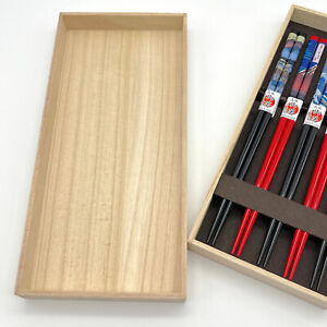 MOUNT FUJI FROM 36 VIEWS OF MOUNT FUJI WOODEN CHOPSTICKS - GIFT SET of 5