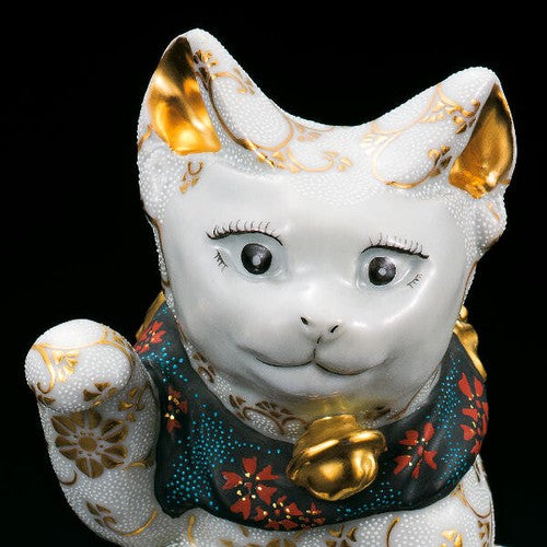 KINTAMA NAKADA's Kutani-yaki 12.3cm Maneki Neko, White & Gold