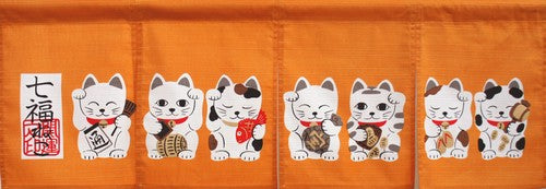 Seven Lucky Cats, 85x30cm Short Noren Curtain