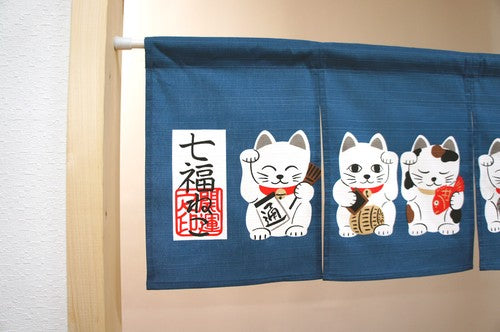 Seven Lucky Cats, 85x30cm Short Noren Curtain