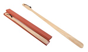 WOODEN SHOEHORN WITH STAND